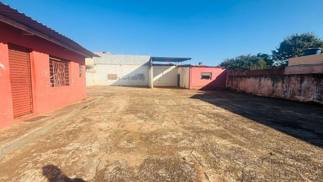 PONTO COMERCIAL NA Vila Rodrigues em Assis