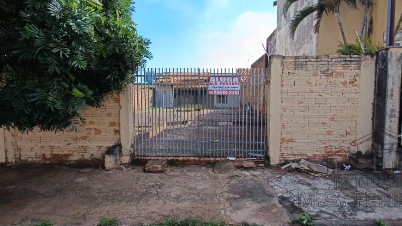 CASA NA Vila Xavier em Assis