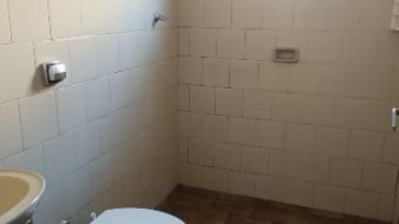 CASA NA Vila Xavier em Assis