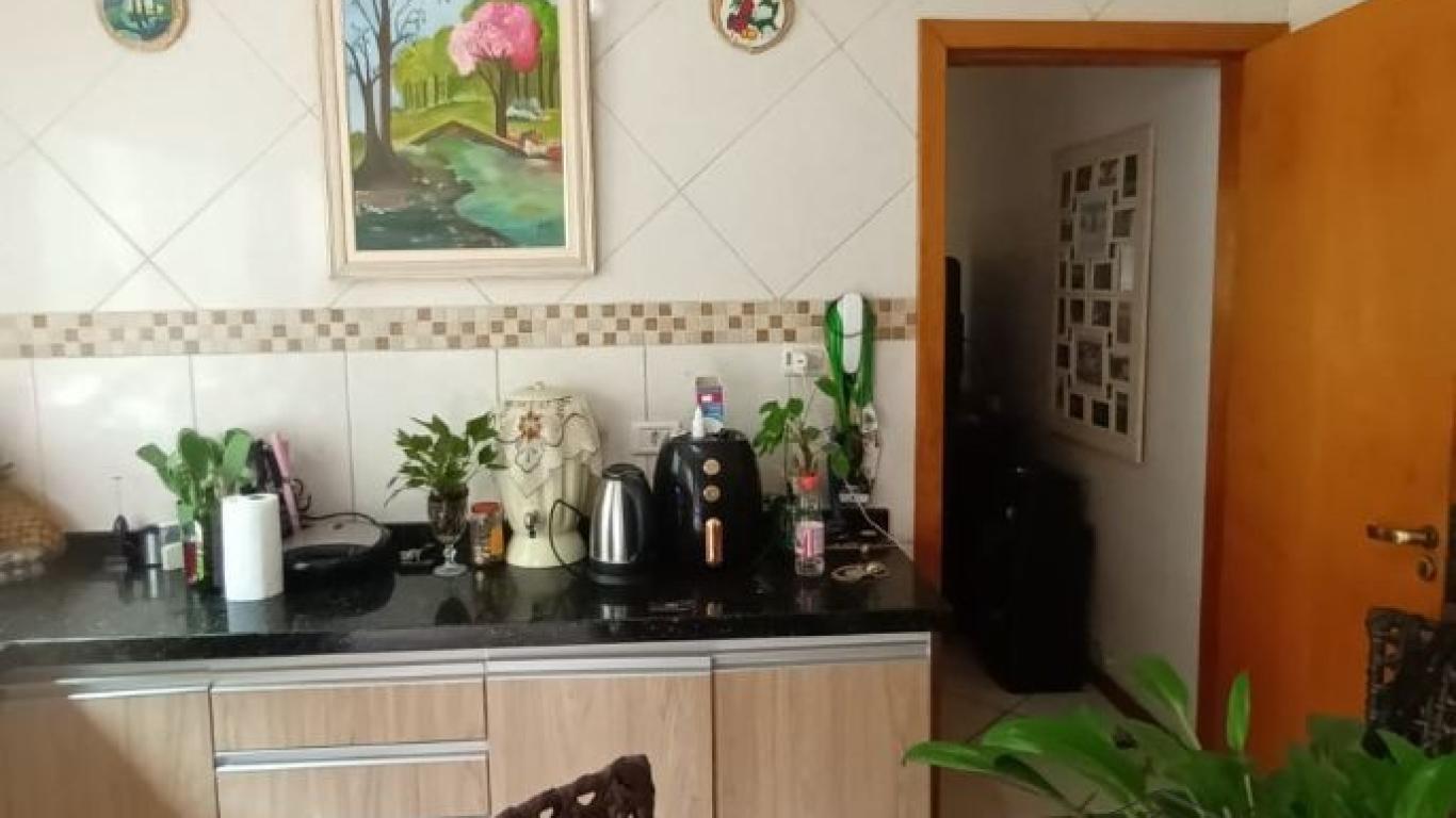 CASA NA Vila Ribeiro em Assis