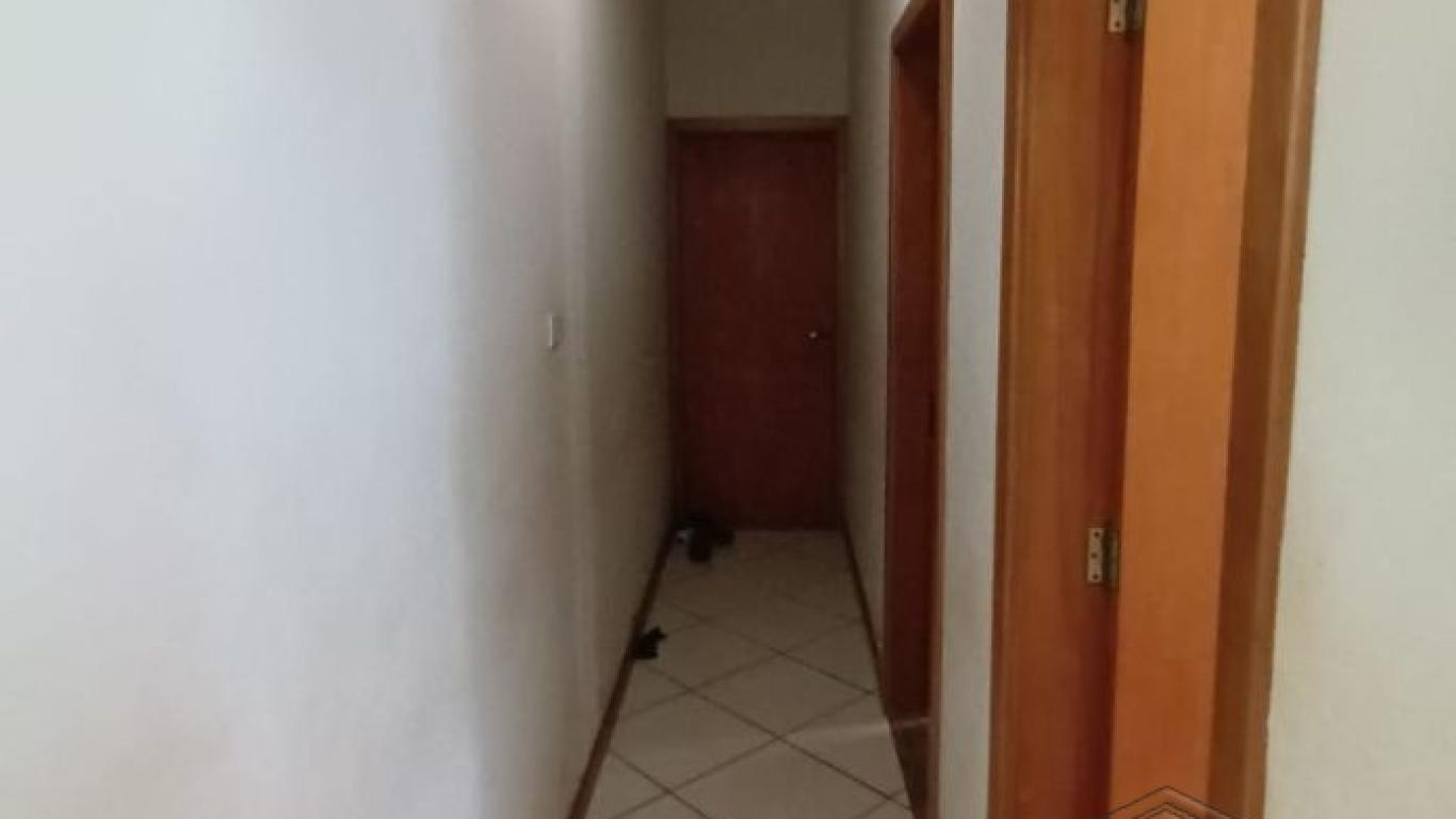 CASA NA Vila Ribeiro em Assis