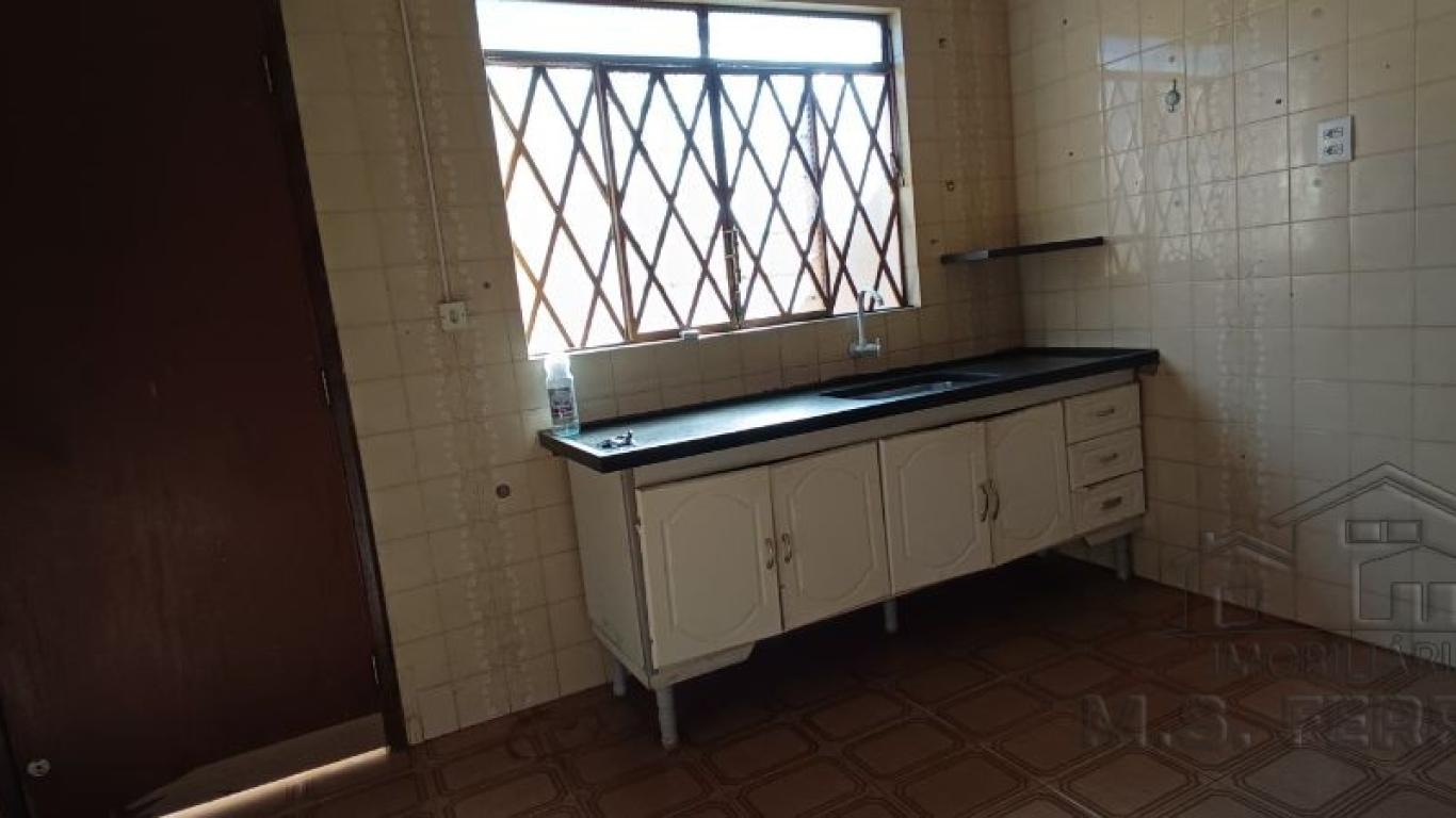 CASA NA Vila Xavier em Assis