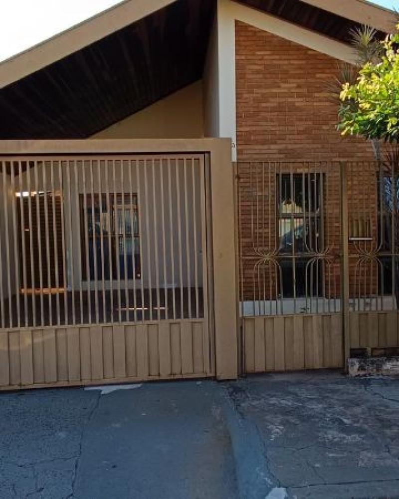 CASA NA Vila Xavier em Assis