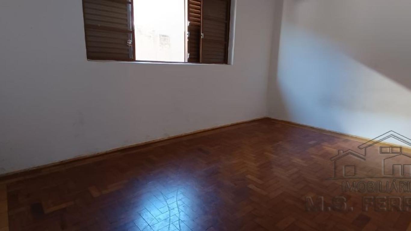 CASA NA Vila Xavier em Assis