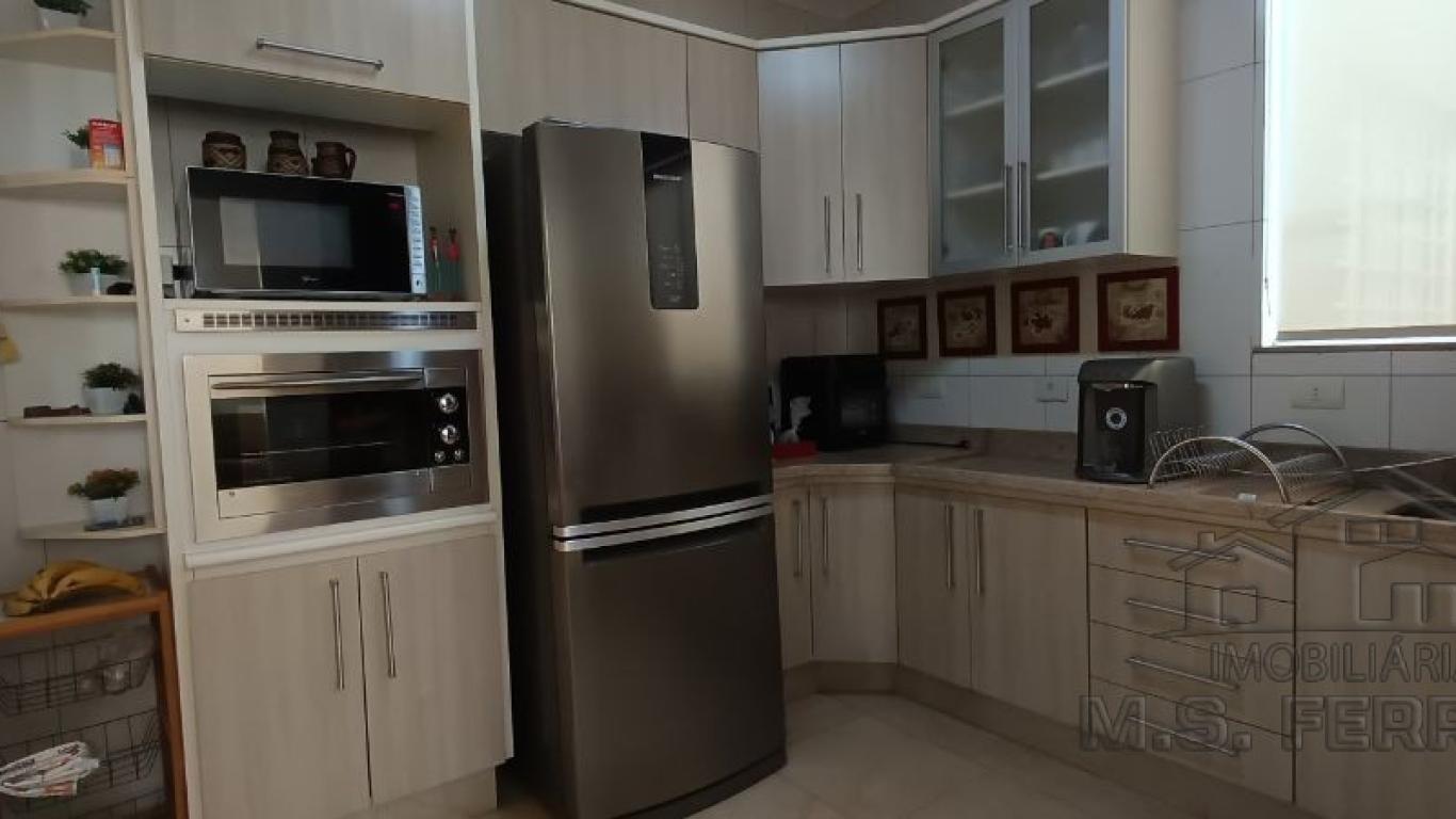 CASA NO Jardim Morumbi em Assis