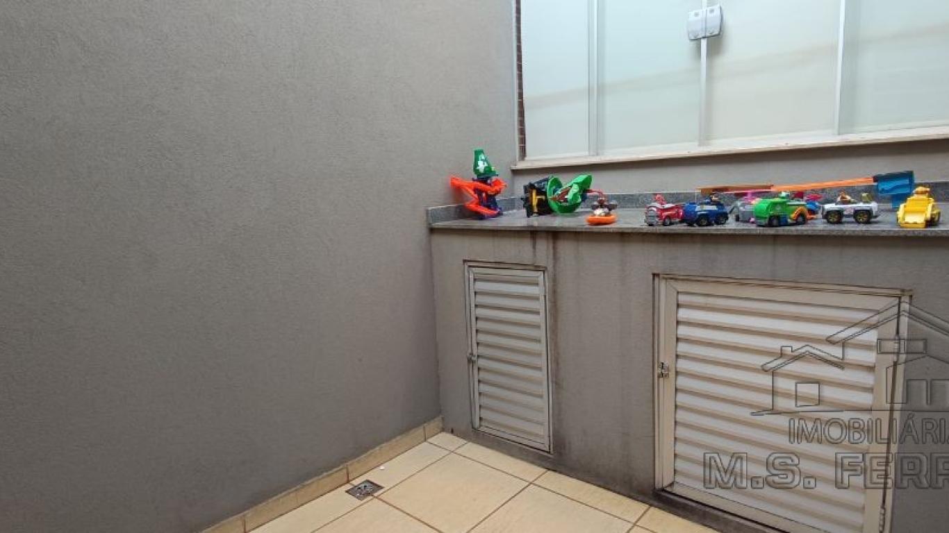 CASA NO Jardim Morumbi em Assis