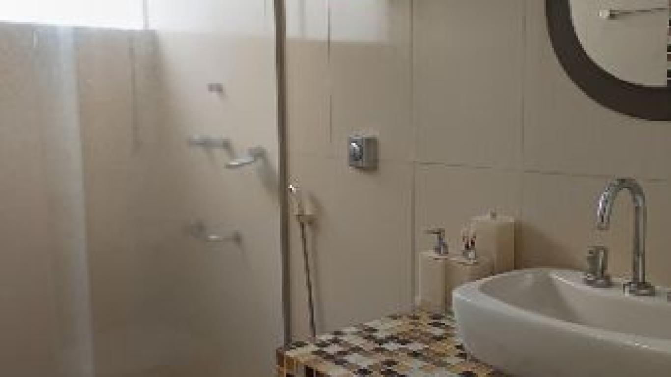 CASA NO Jardim Morumbi em Assis