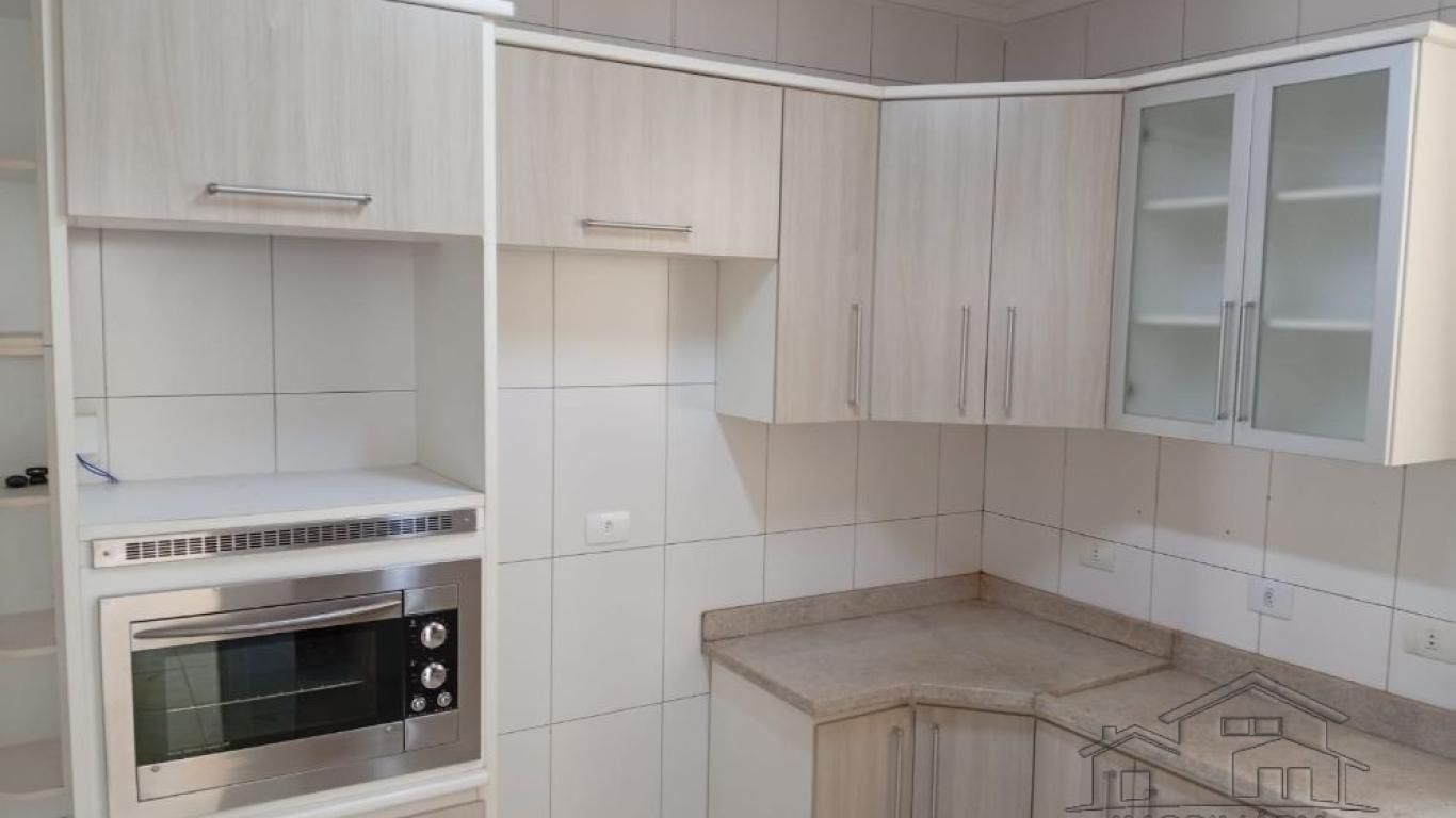 CASA NO Jardim Morumbi em Assis