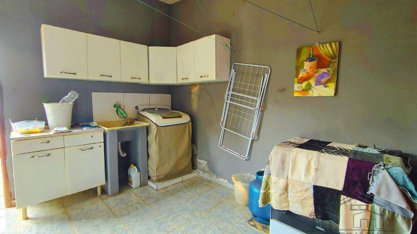 CASA NO Jardim Canadá em Assis
