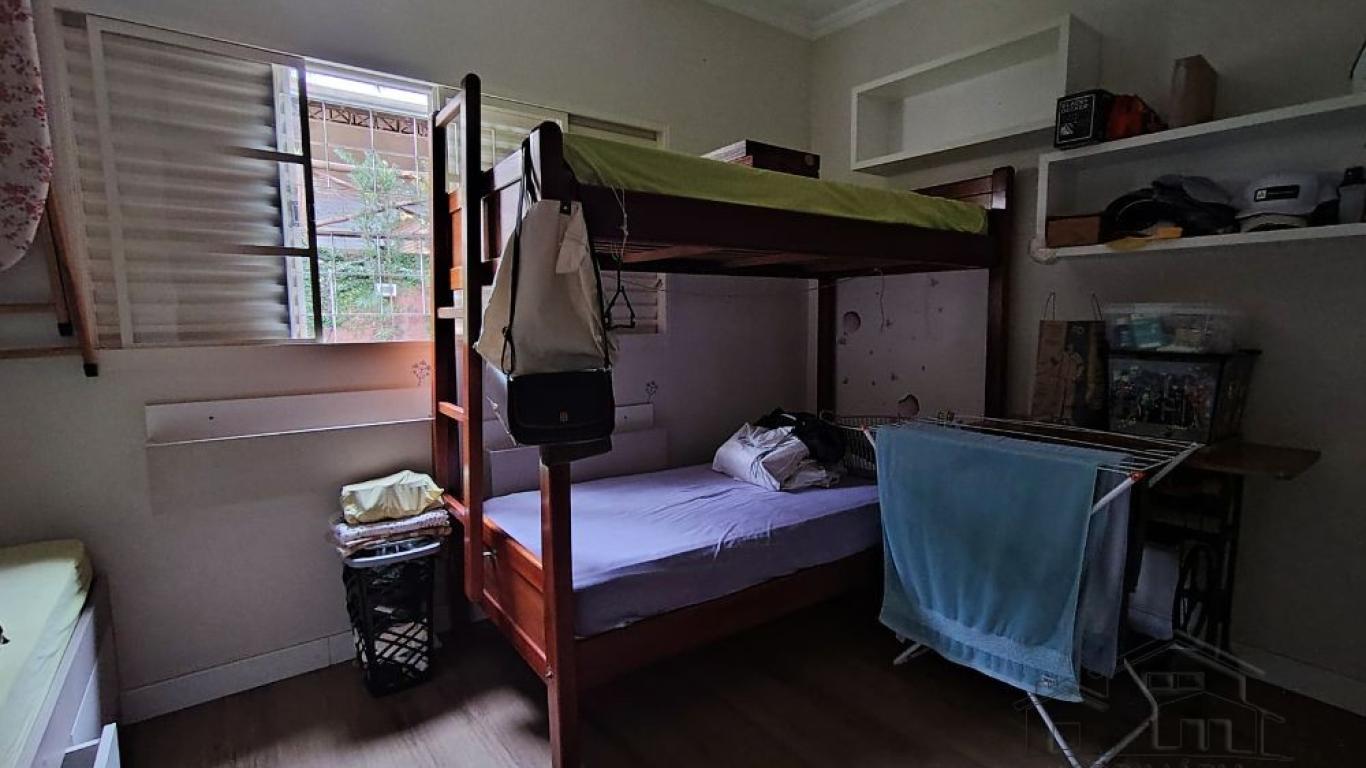 CASA NO Jardim Canadá em Assis