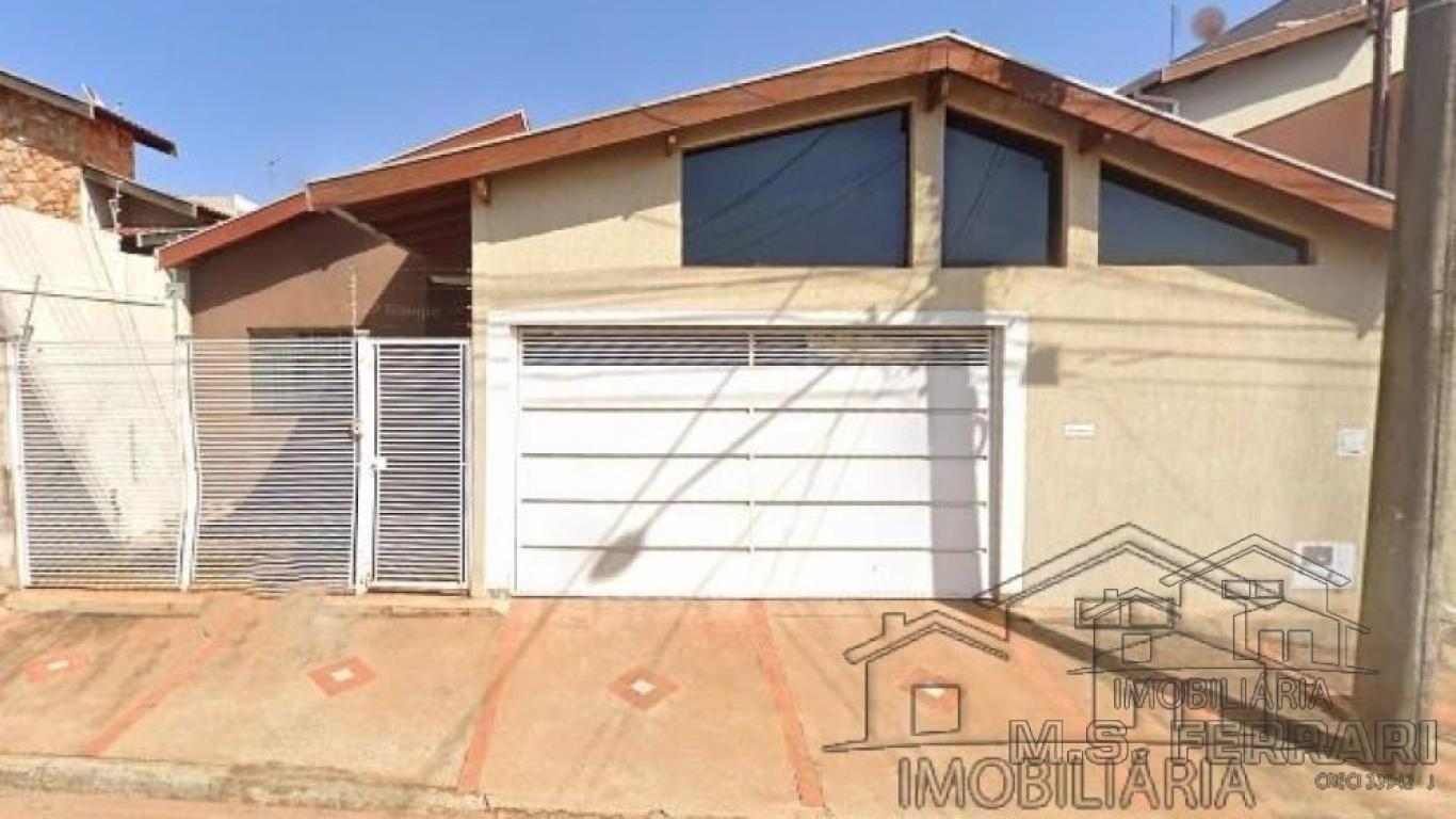 CASA NO Jardim Canadá em Assis