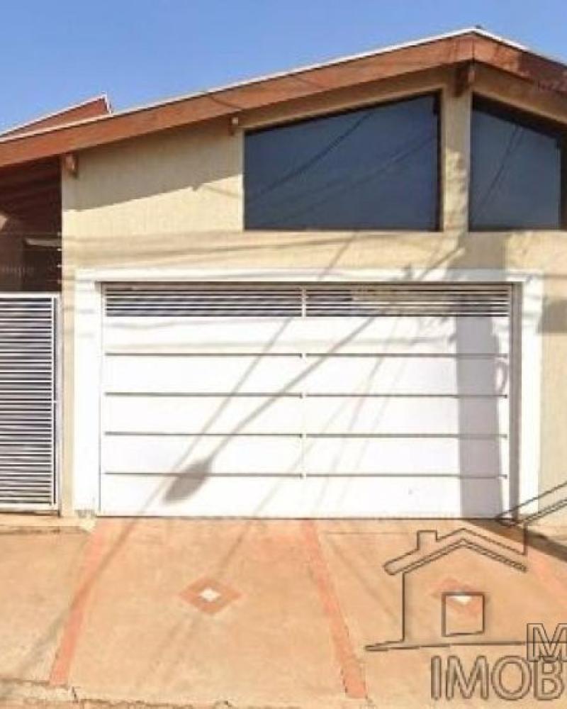 CASA NO Jardim Canadá em Assis