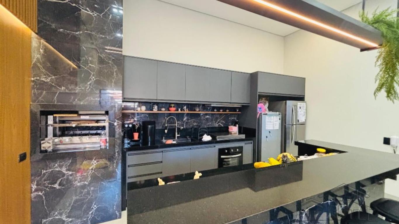 CASA NO Jardim Aeroporto em Assis