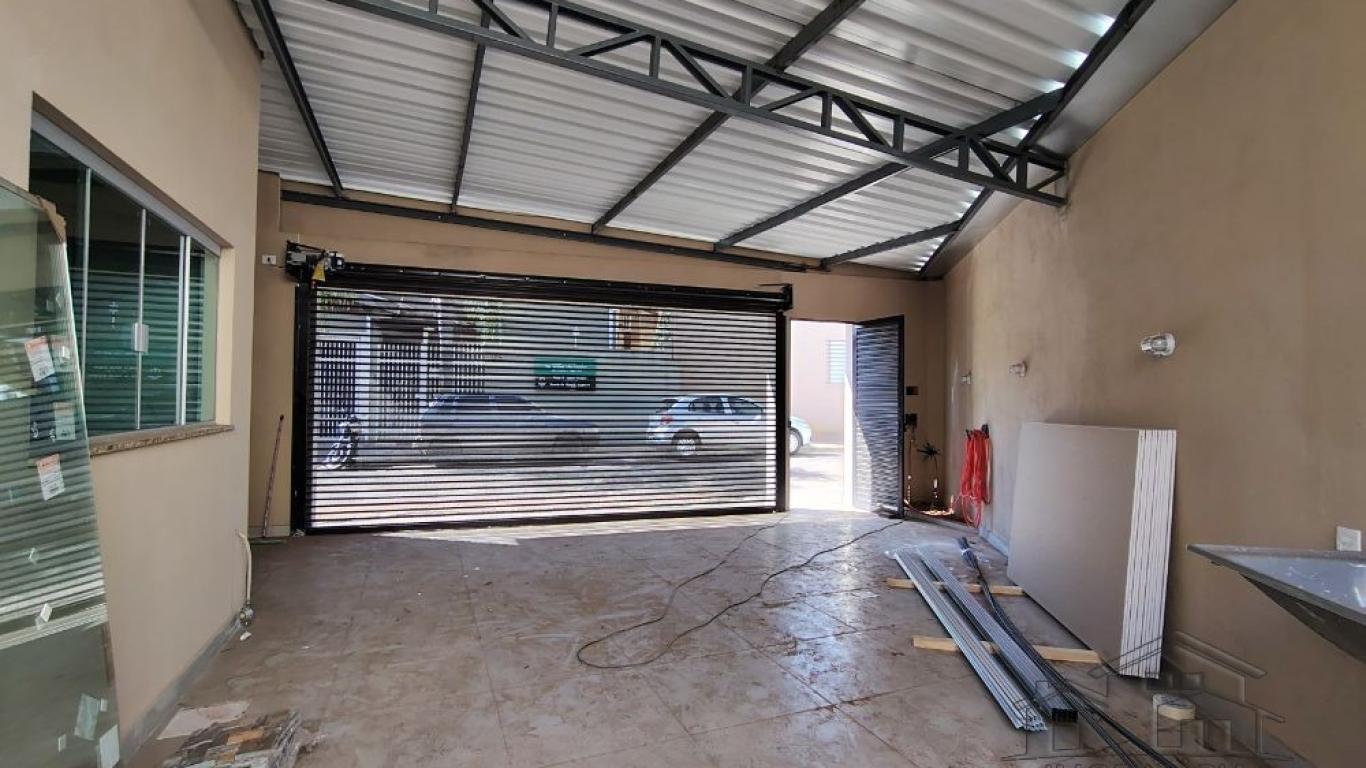 CASA NA Vila Central em Assis