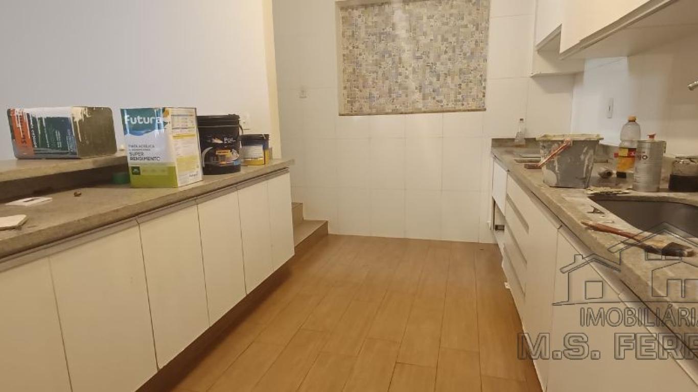 APARTAMENTO NA Centro em Assis