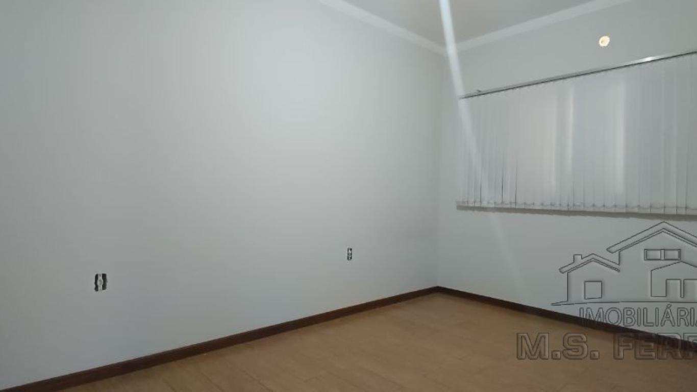APARTAMENTO NA Centro em Assis