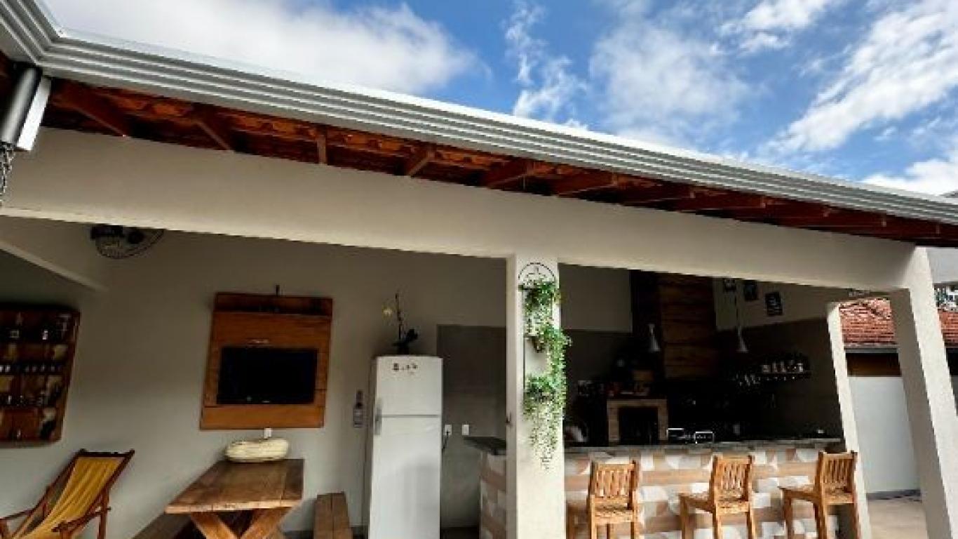 CASA NA Vila Ouro Verde em Assis