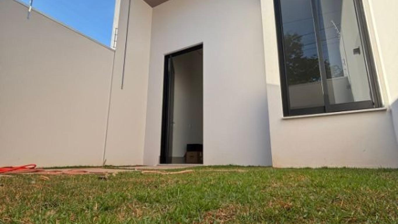CASA NO Portal de São Francisco em Assis