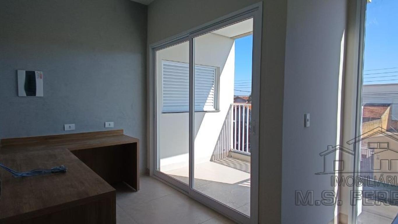 CASA NA Vila Tênis Clube em Assis