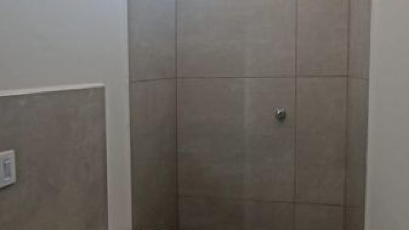 PONTO COMERCIAL NA Vila Santa Cecília em Assis