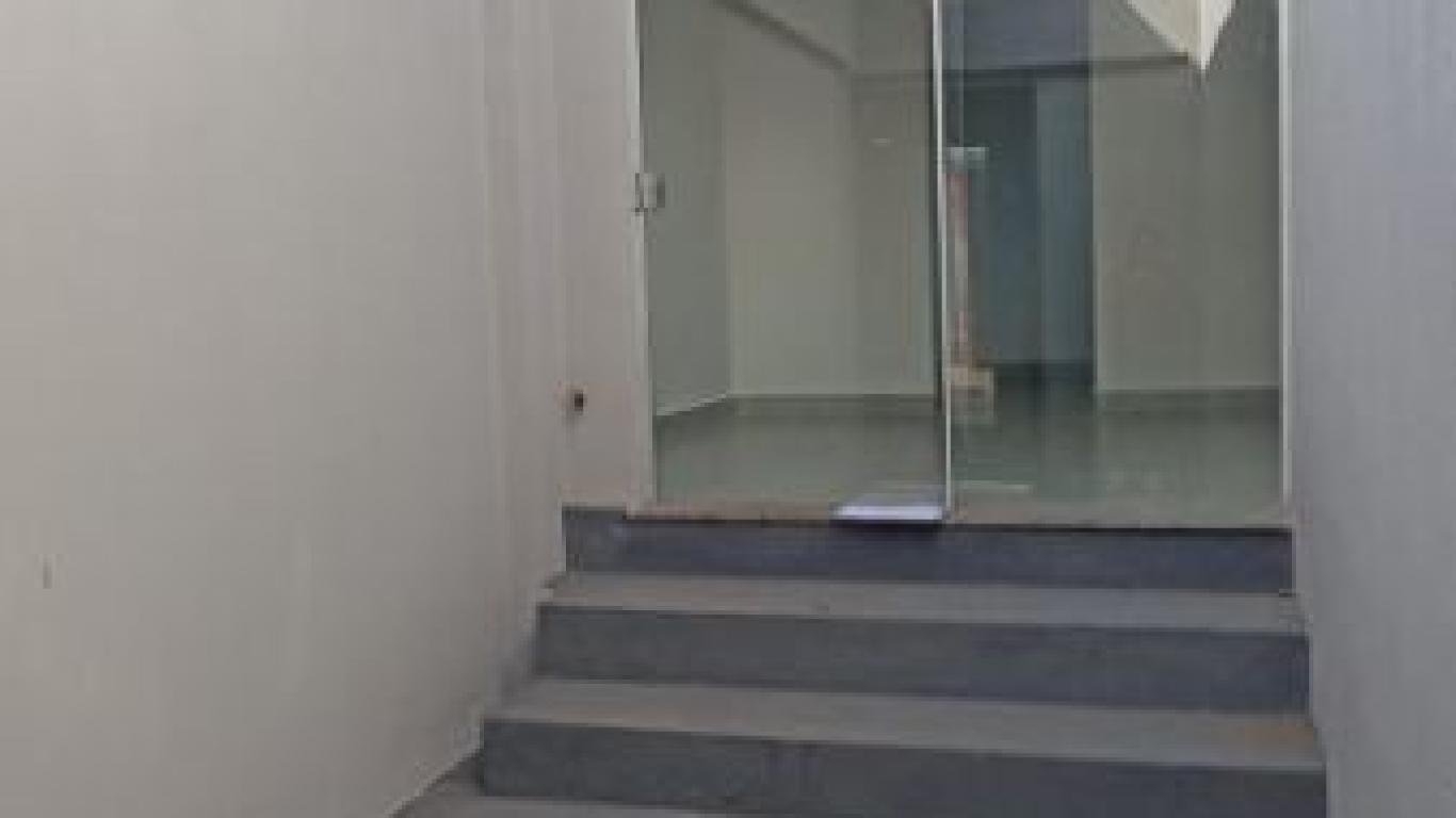 PONTO COMERCIAL NA Vila Santa Cecília em Assis