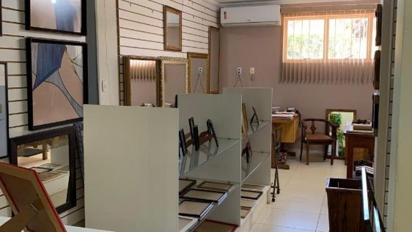 CASA NA Vila Zulmira em Assis