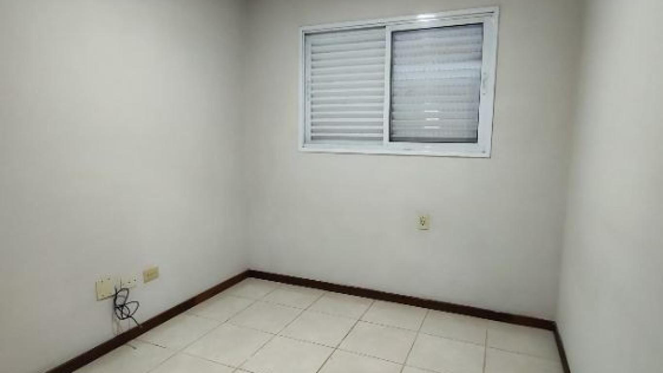 APARTAMENTO NO CENTRO