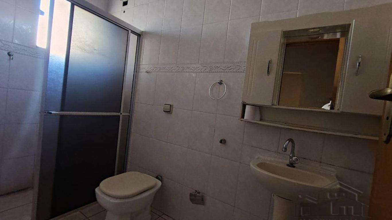 CASA NA Vila Glória em Assis