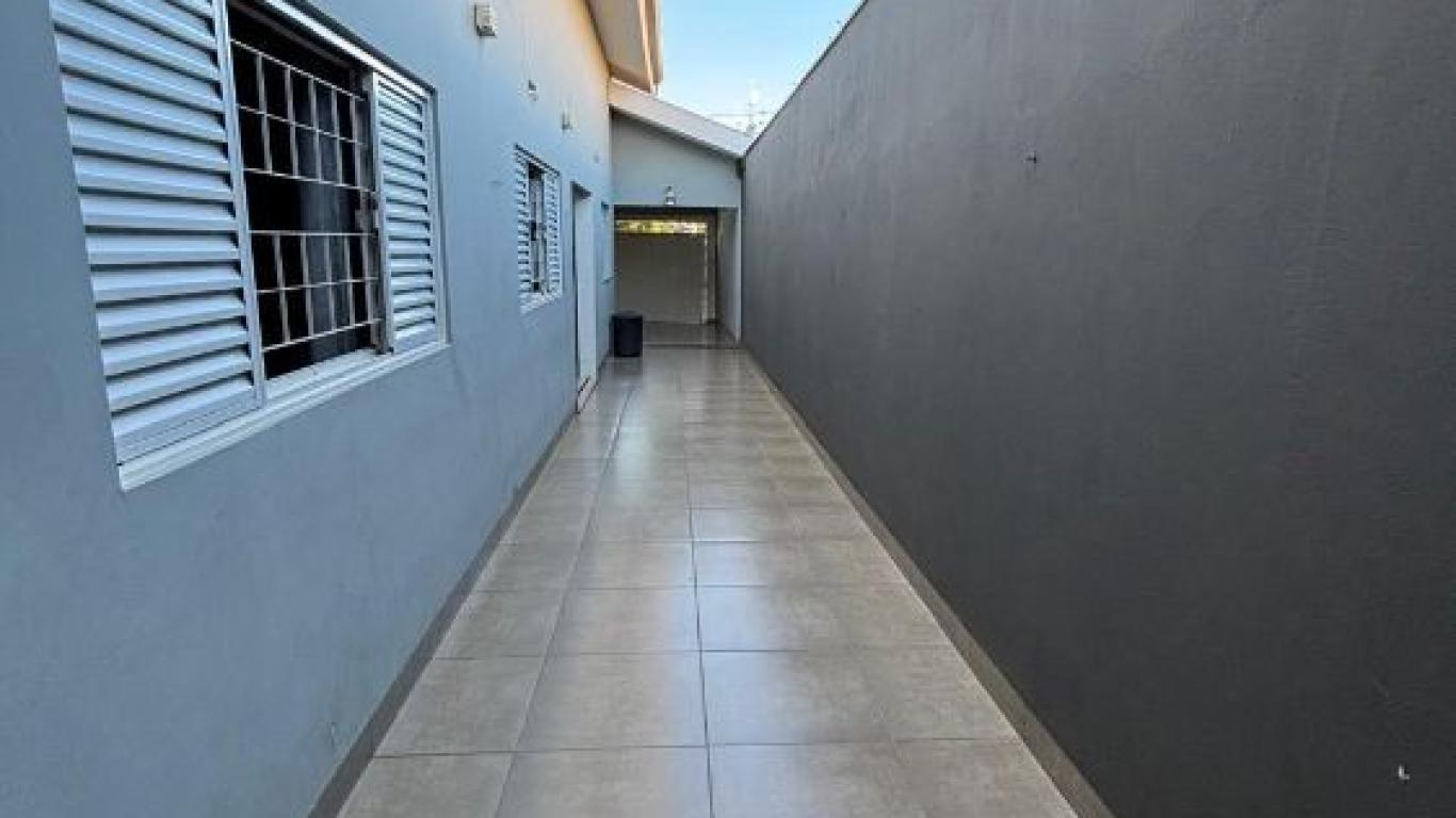 CASA NO Portal de São Francisco em Assis