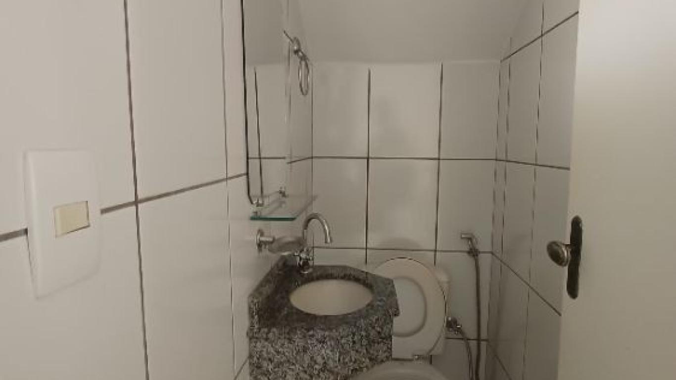 CASA NA Vila Tênis Clube em Assis