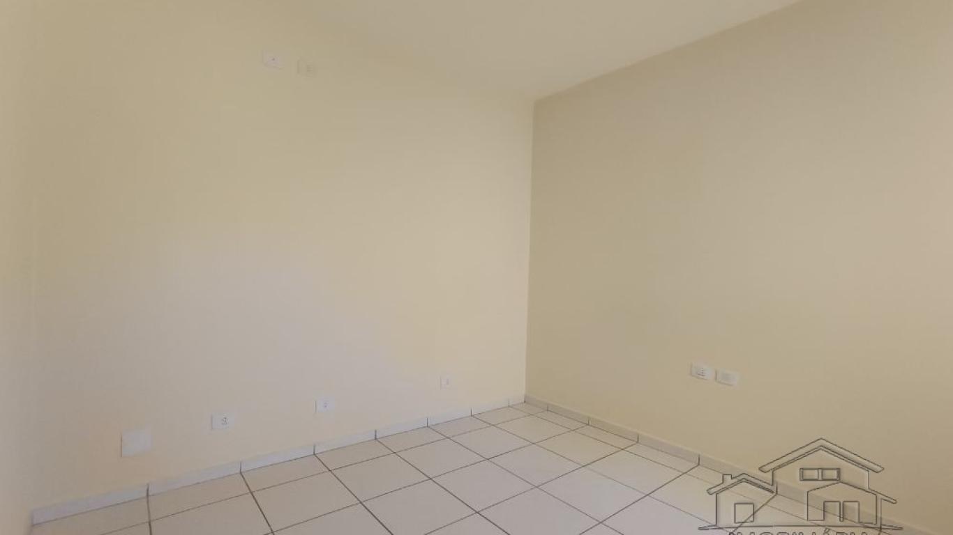 CASA NA Vila Tênis Clube em Assis