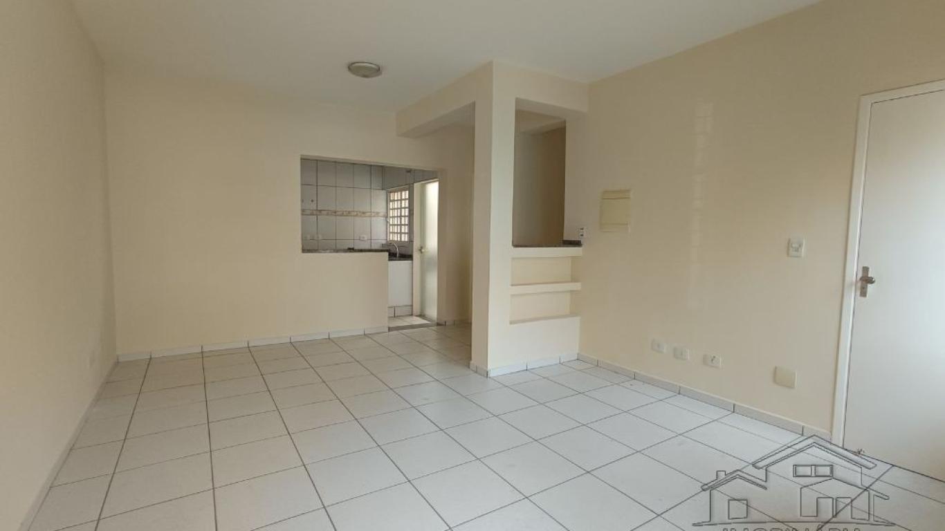 CASA NA Vila Tênis Clube em Assis