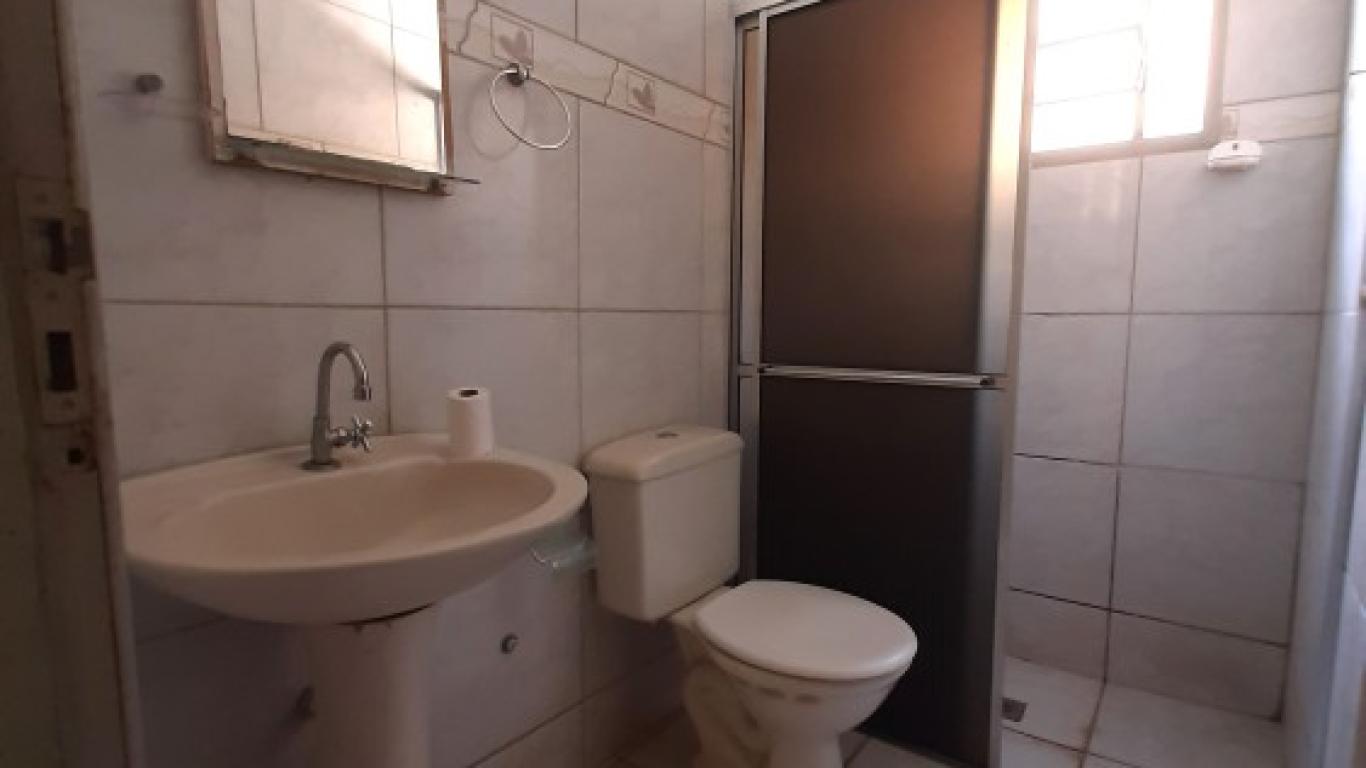CASA NA Vila Orestes em Assis