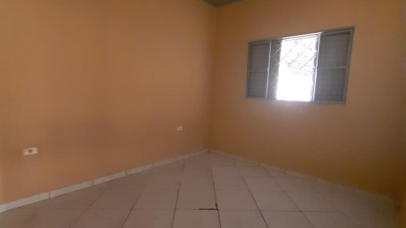 CASA NA Vila Orestes em Assis