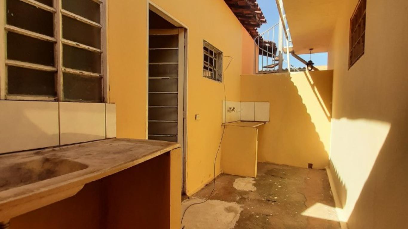 CASA NA Vila Orestes em Assis