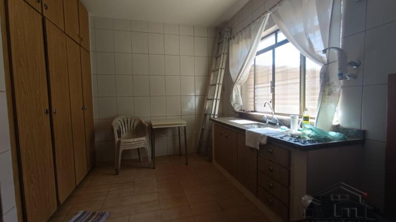 CASA NA Centro em Assis