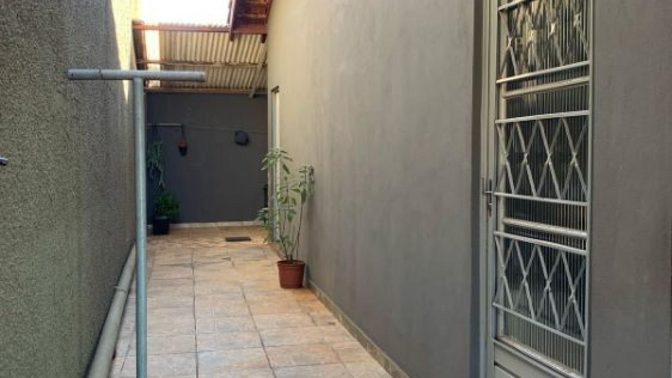 CASA NA VILA RIBEIRO em Assis