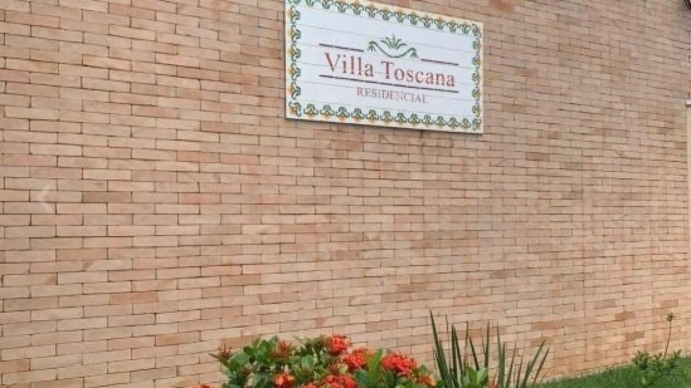 CASA NA Conjunto Habitacional Irmã Catarina em Assis