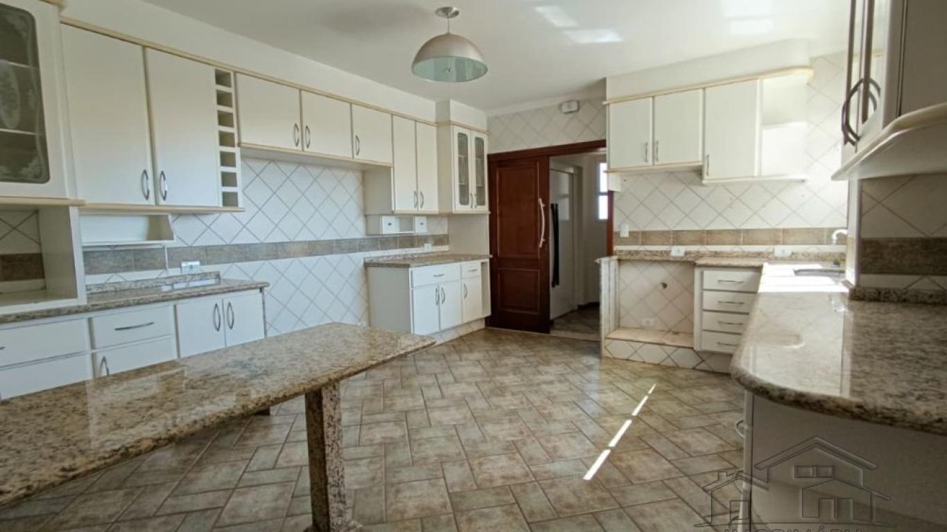 APARTAMENTO NA Vila Central em Assis