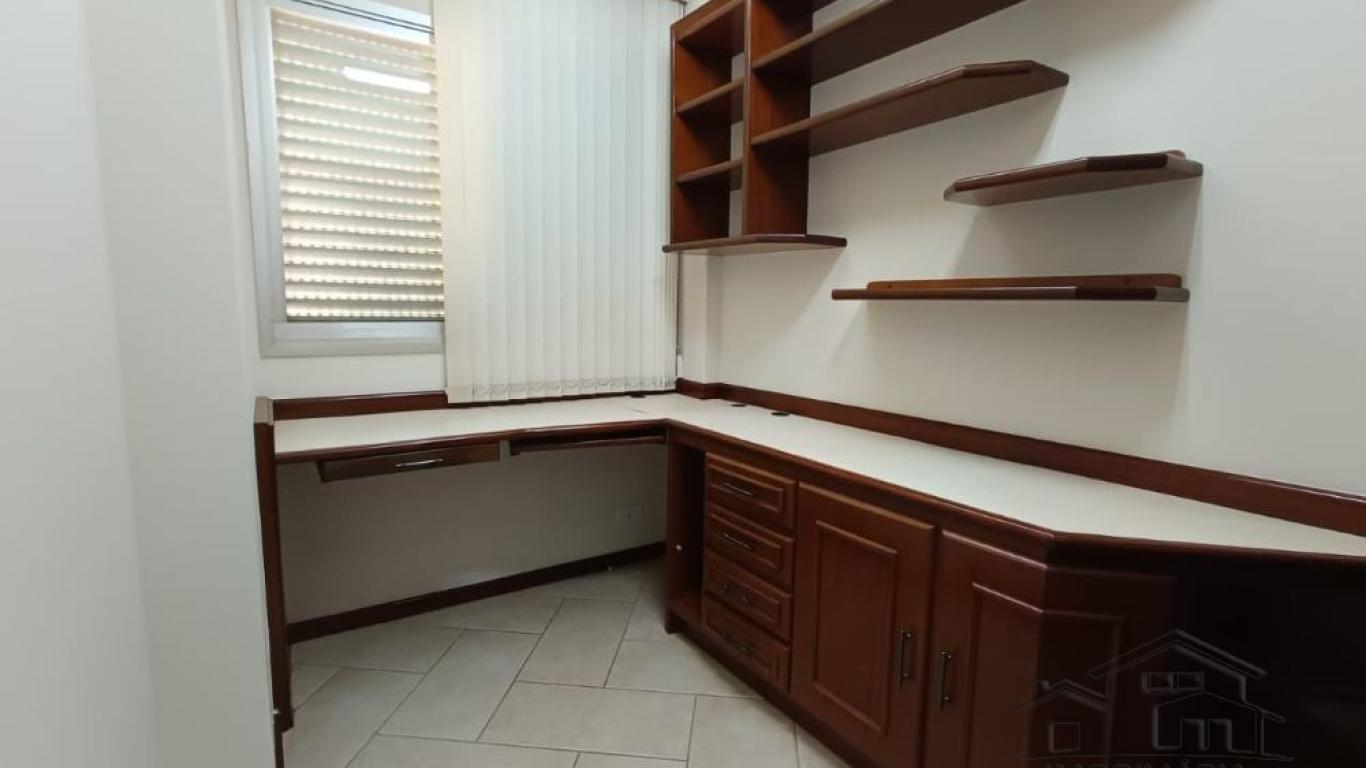 APARTAMENTO NA Vila Central em Assis