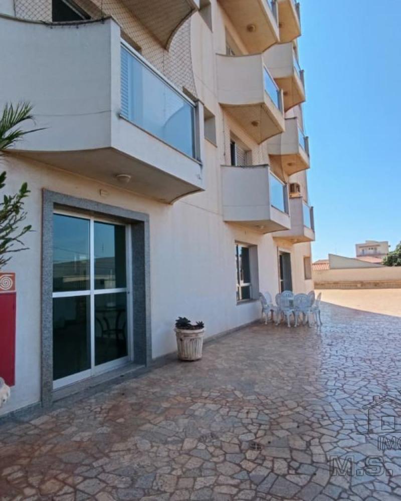 APARTAMENTO NA Vila Central em Assis
