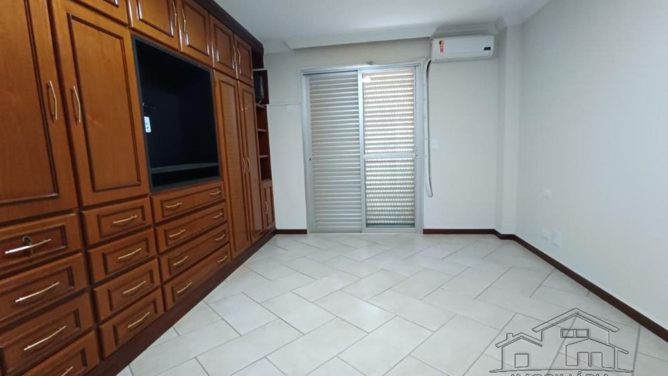 APARTAMENTO NA Vila Central em Assis