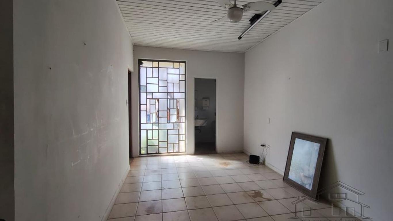 CASA NA Centro em Assis