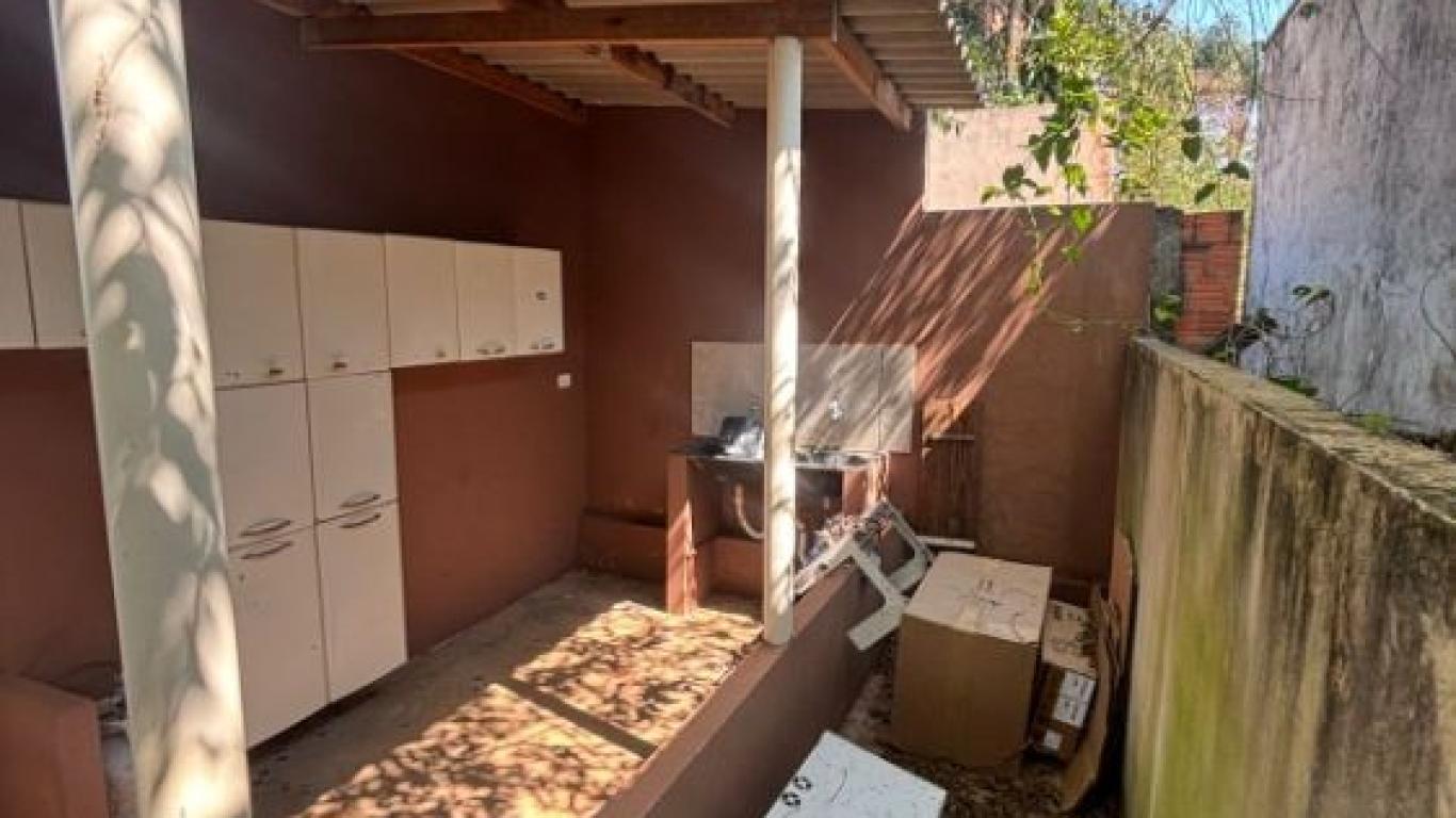 CASA NO Jardim Monte Carlo em Assis