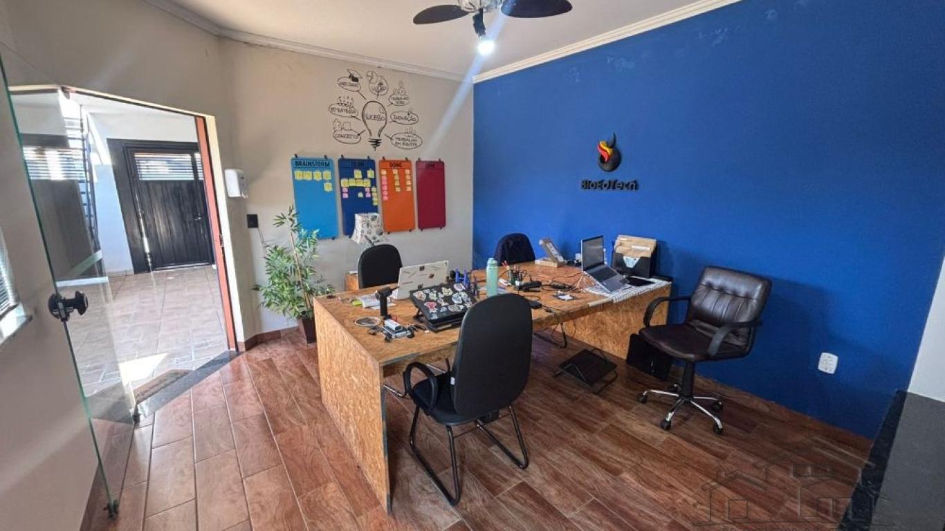 CASA NO Jardim Monte Carlo em Assis
