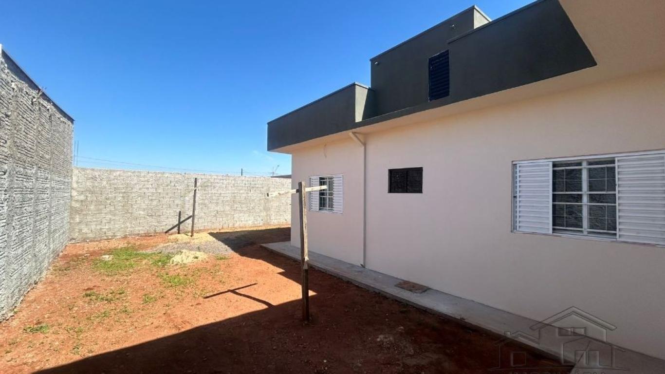 CASA NO Residencial Sol Nascente em Assis