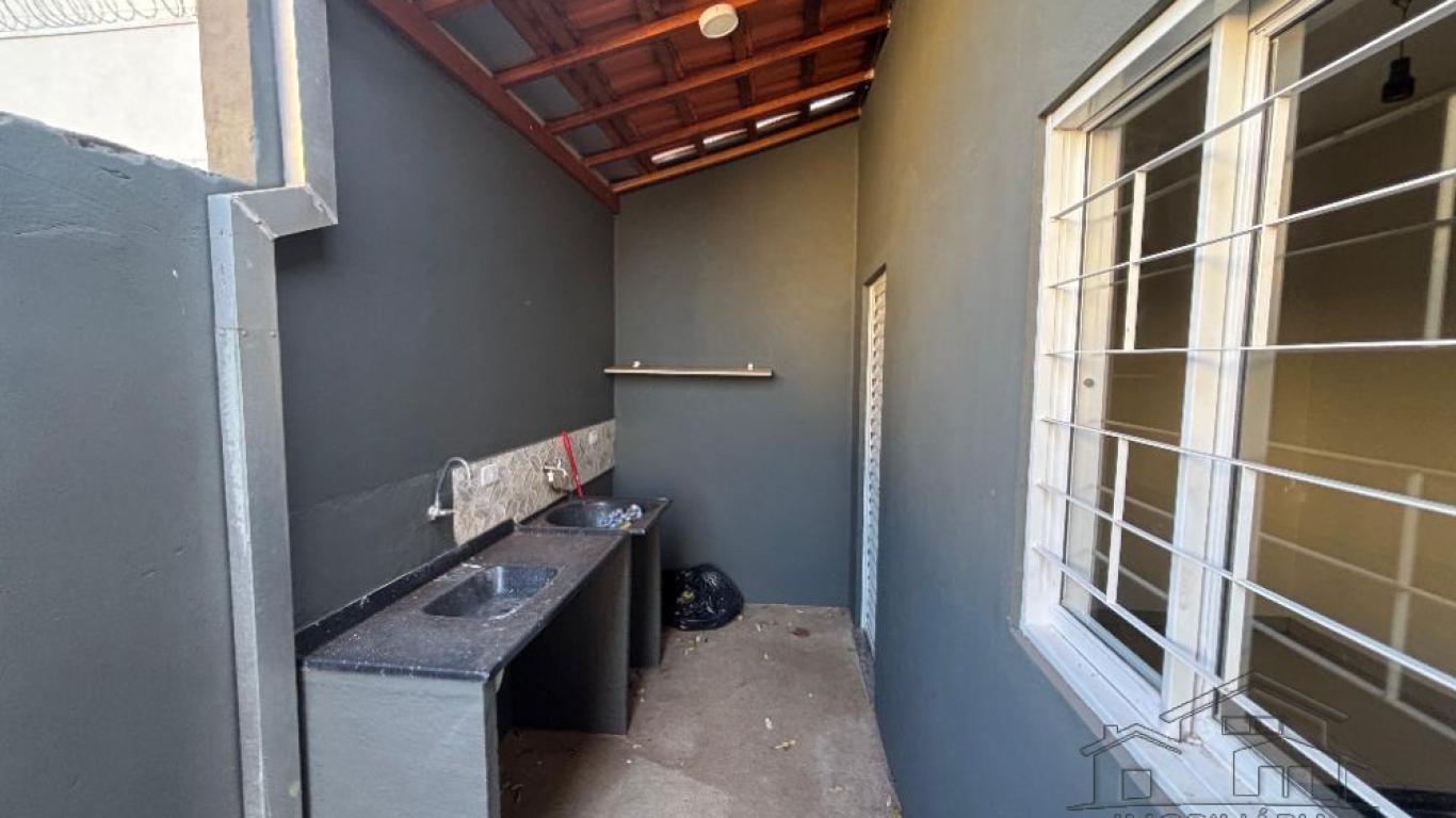 CASA NA Vila Mercedes em Assis
