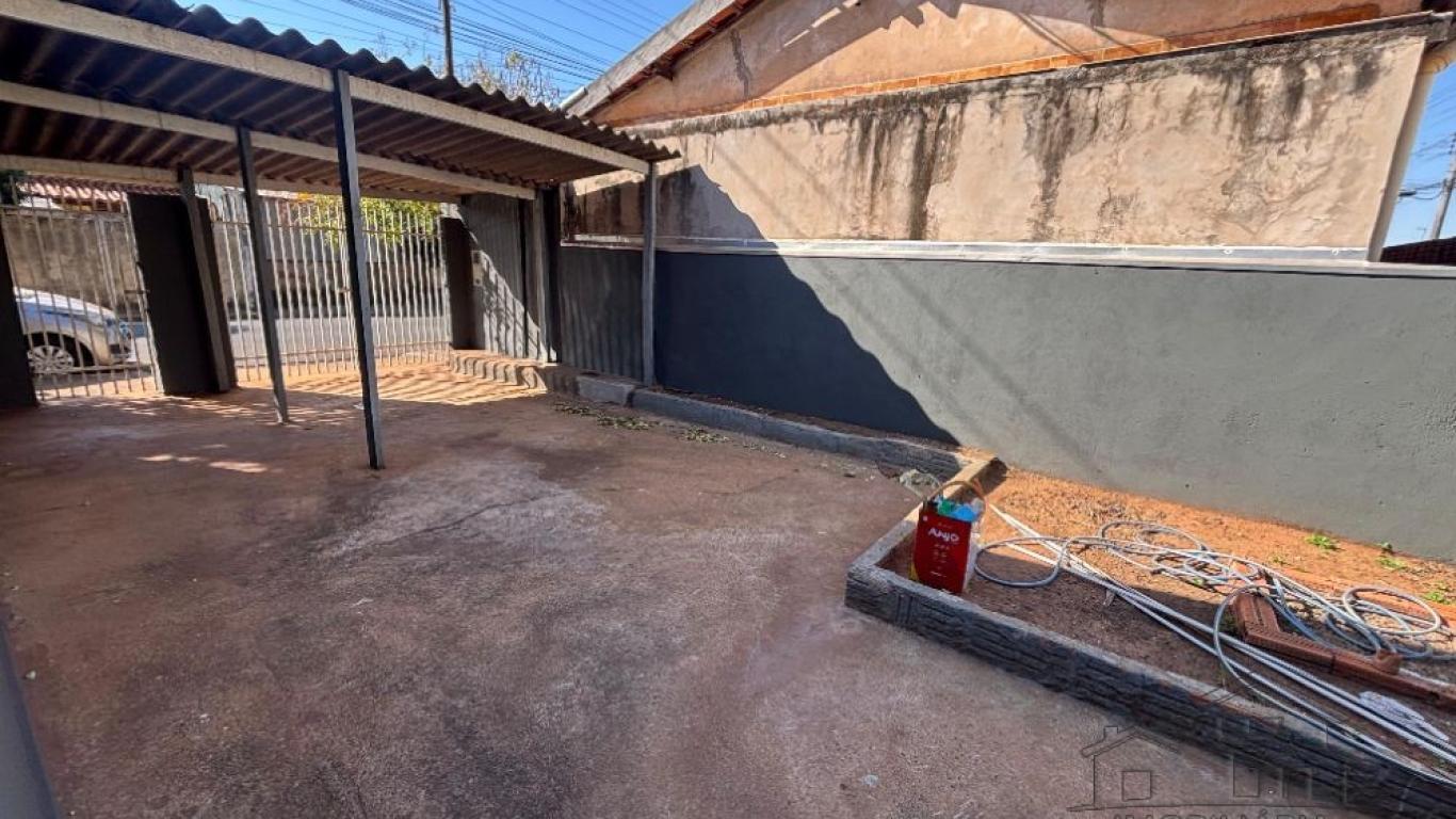 CASA NA Vila Mercedes em Assis