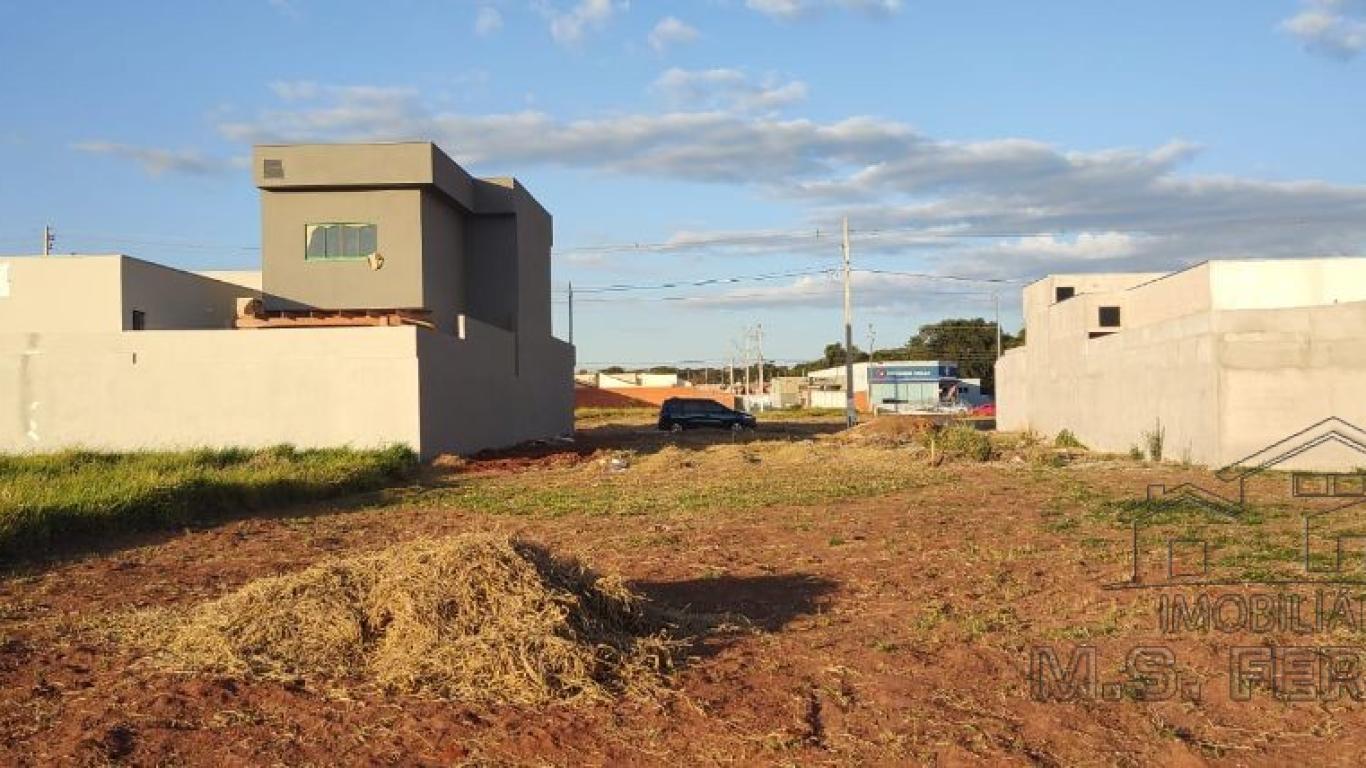 TERRENO NO Jardim Valência em Assis