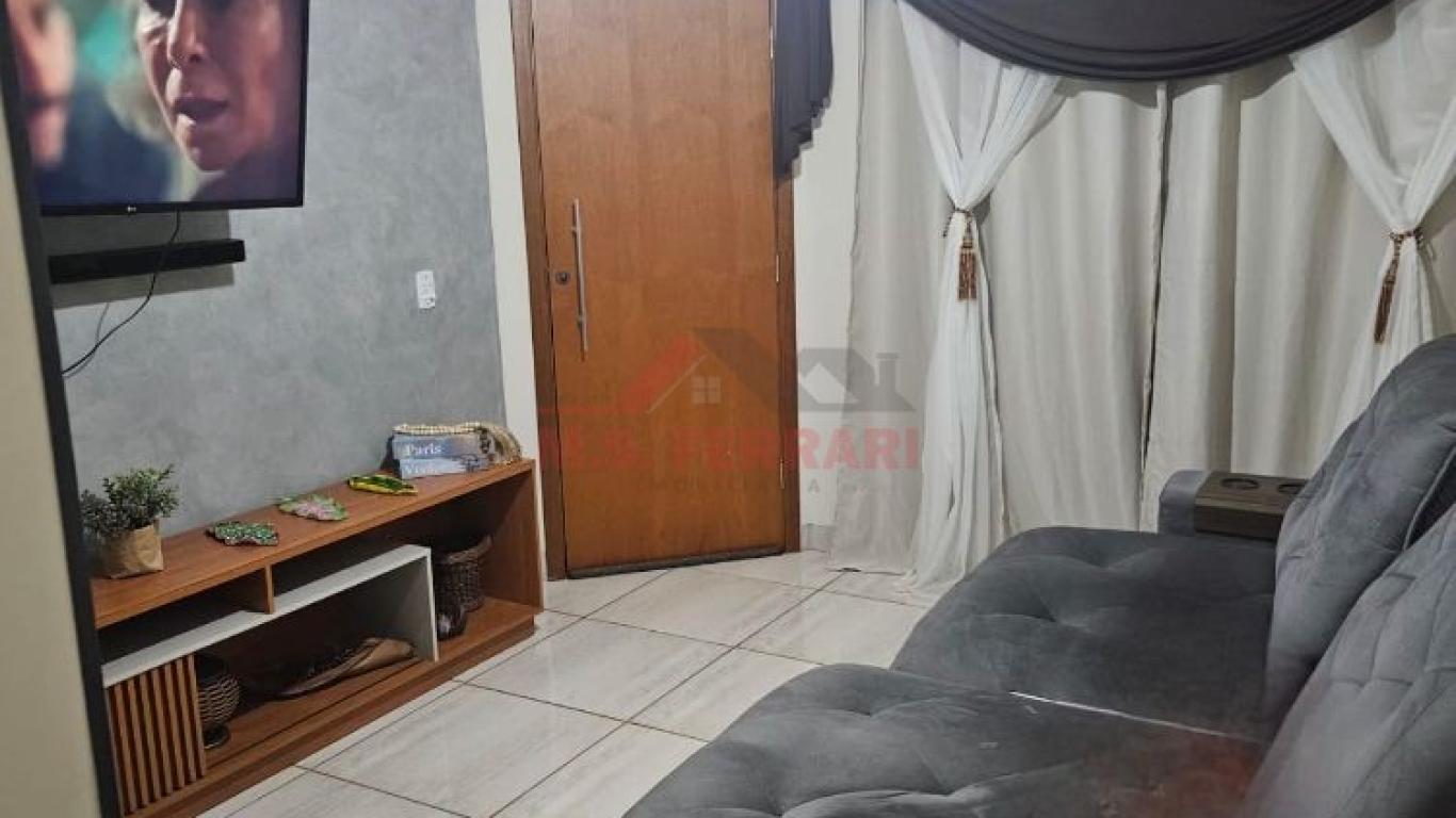 CASA NA Vila Carvalho em Assis